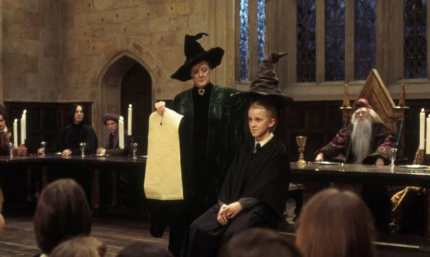 Том Фелтон впервые посмотрел Гарри Поттера и Философский камень целиком в прямом эфире