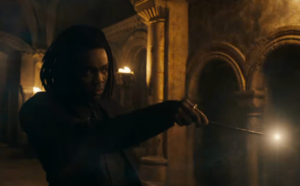 Паапа Эссьеду в роли профессора Снейпа (Снегга)