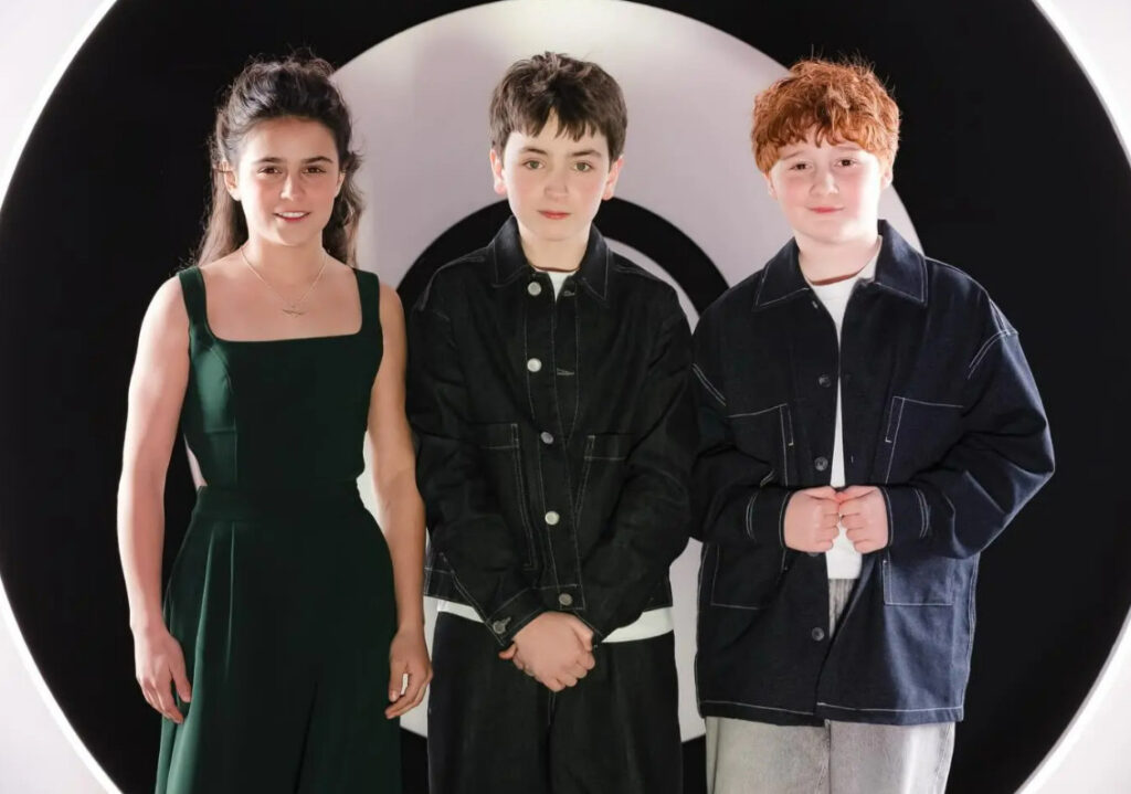 Доминик Маклафлин, Аластер Стаут и Арабелла Стэнтон -1 Доминик Маклафлин, Аластер Стаут и Арабелла Стэнтон -1