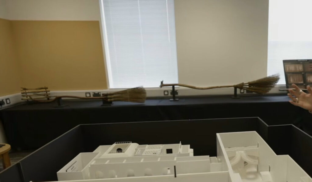 А вы заметили? Скрытые детали спецэпизода HBO «В поисках Гарри: Мастерство, стоящее за магией»