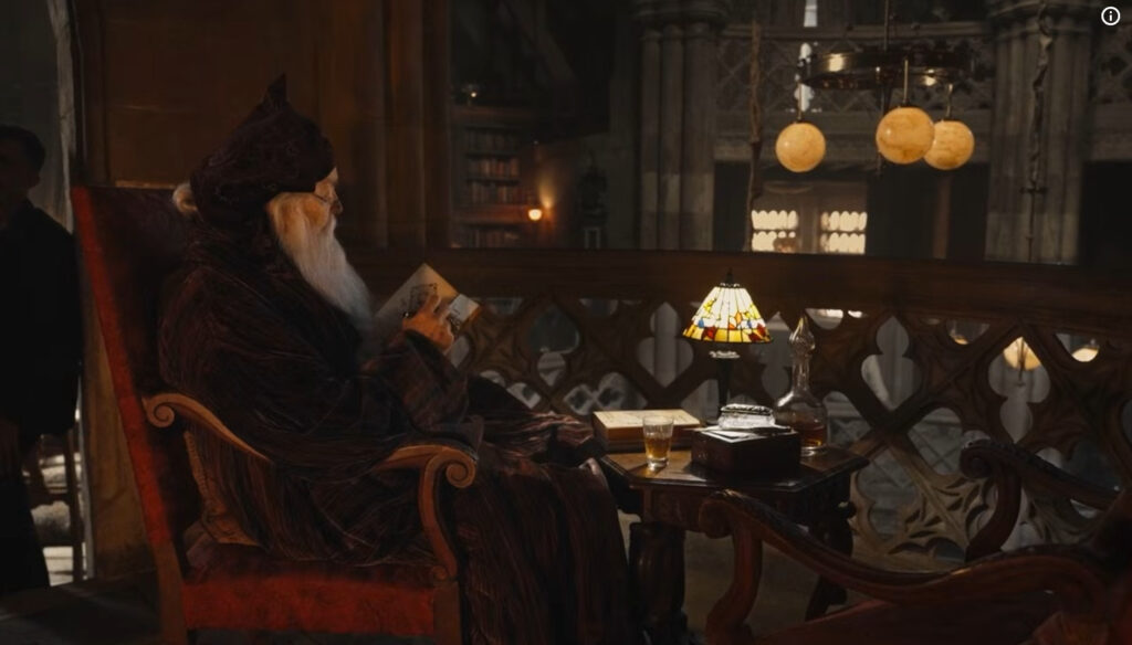 Дамблдор разгадывает кроссворд